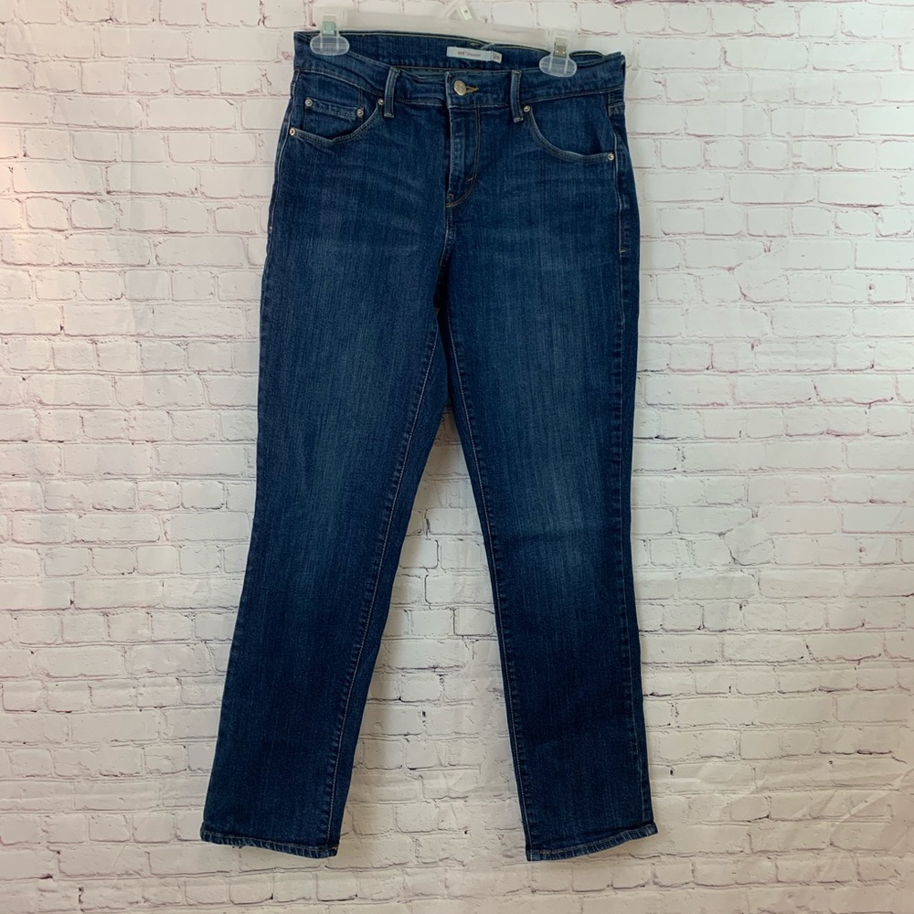 🎉2 for $10 Levi’s 505 Signature  jeans 28